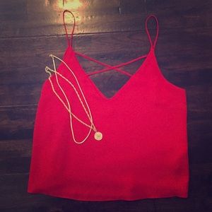 Tank top with front caging